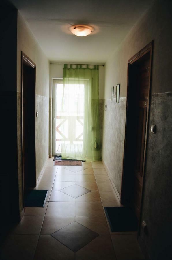 Eko Zagroda Bocianie Gniazdo Mikołajki Exterior foto